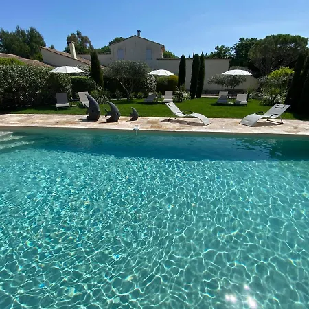 Mas Beau Soleil & Spa Cottages De Charme Avec Jacuzzi&Jardin Prives Saint-Remy-de-Provence Exterior photo