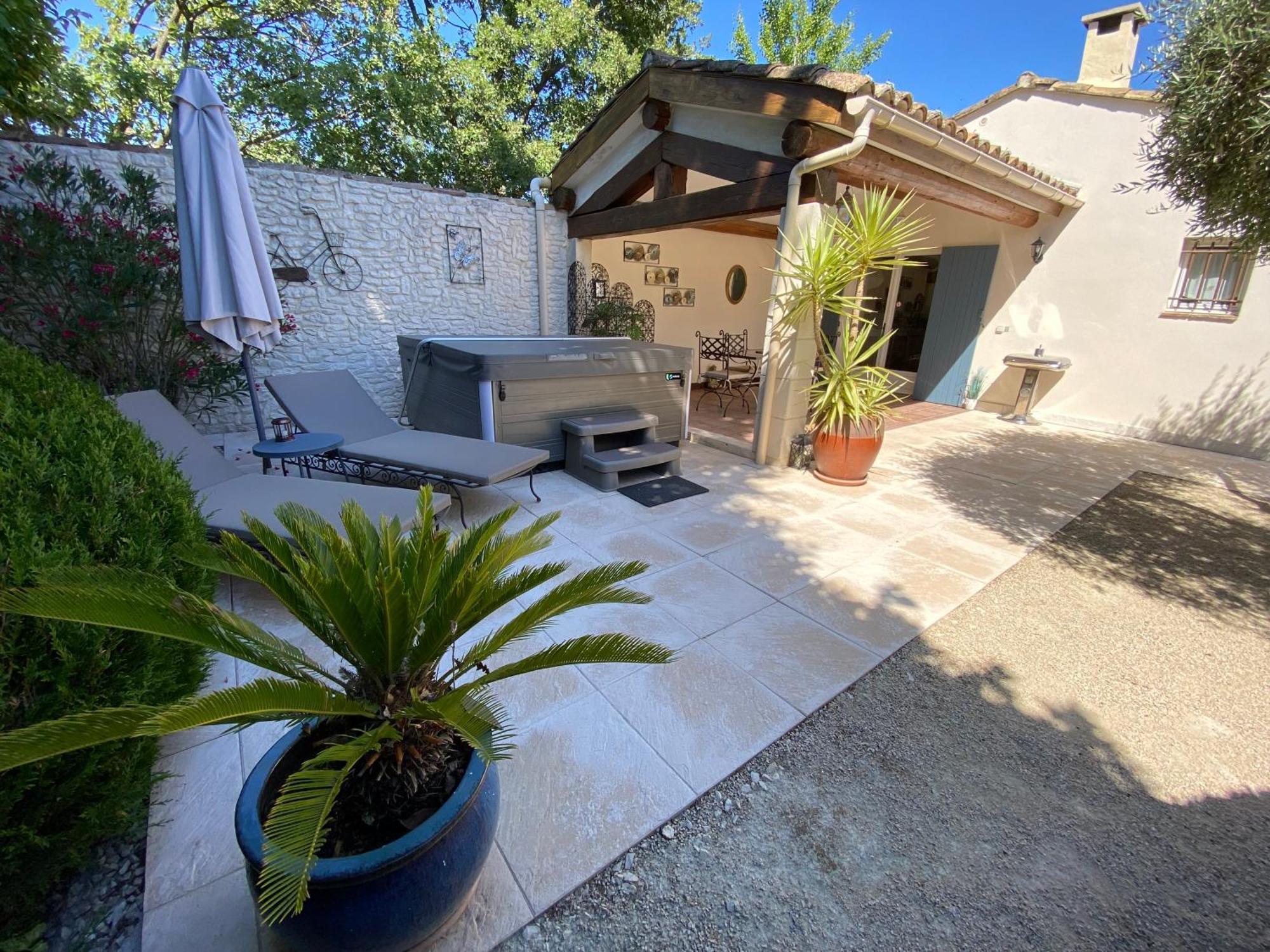 Ferienhaus Mas Beau Soleil & De Charme Avec Jacuzzi&jardin Prives